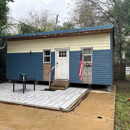 Columbus First Tiny House Amenities & Charm Villa Exterior photo